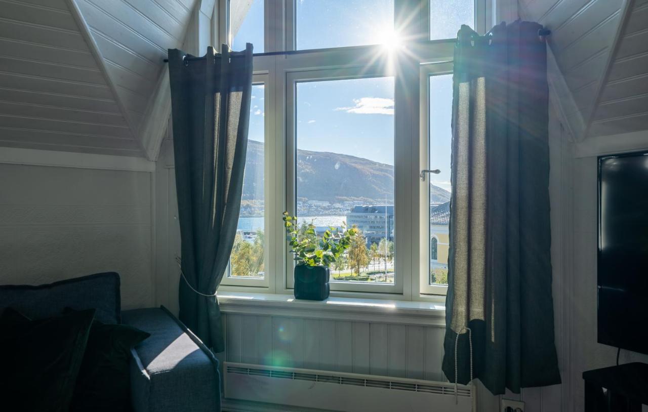 Enter Tromso - Exclusive 4 Bedroom Villa Екстер'єр фото